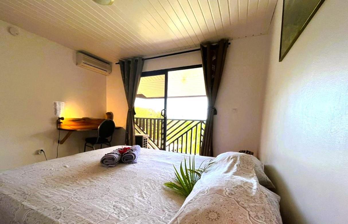 Pension Mave Mai Nuku Hiva Exterior photo